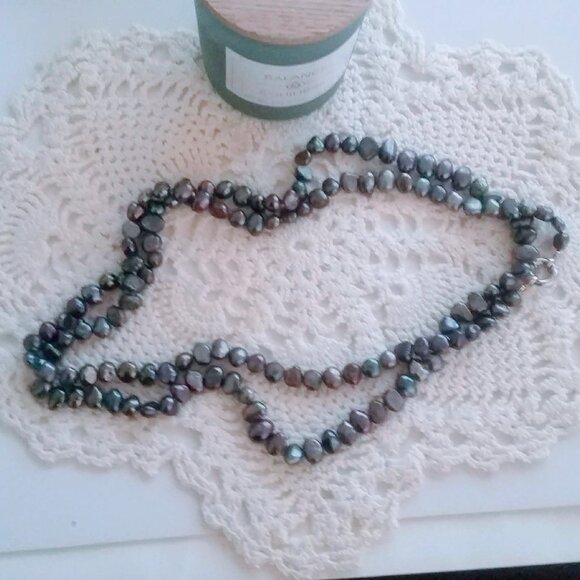VINTAGE🌻 BLUE GREY FRESHWATER PEARL NECKLACE Sterling Clasp - Picture 1 of 9